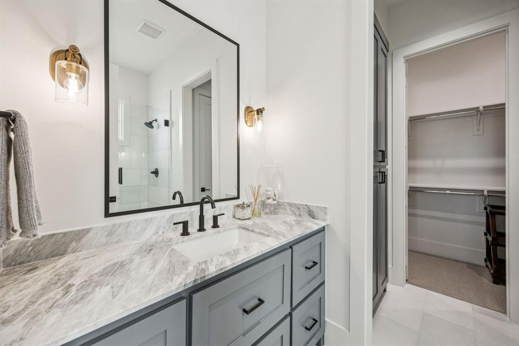 8427 Midway Road Dallas, TX 75209 - Photo 31 of 40