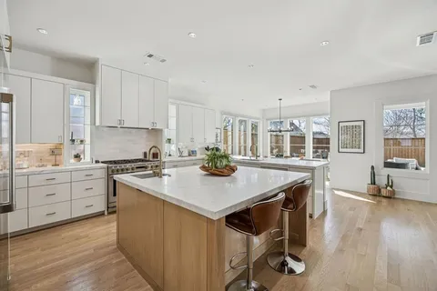 $2,550,000 | 8427 Midway Road, Dallas, TX 75209