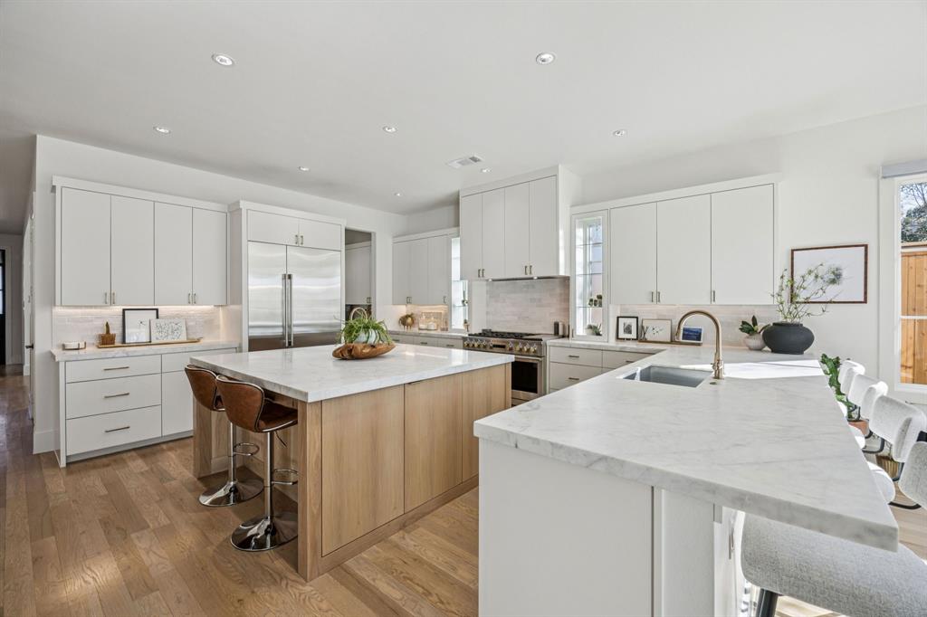 8427 Midway Road Dallas, TX 75209 - Photo 9 of 40