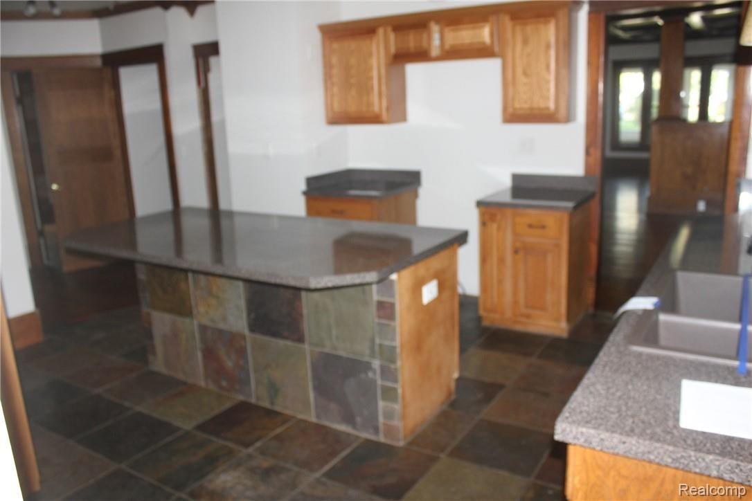 115 West Ridge Street Owosso, MI 48867 - Photo 28 of 31 IMG_8330.JPG
