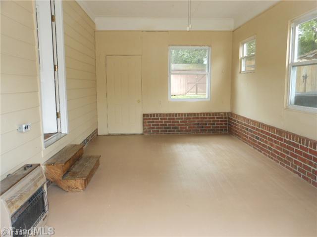 1114 Raleigh Court High Point, NC 27262 - Photo 12 of 16 Other.