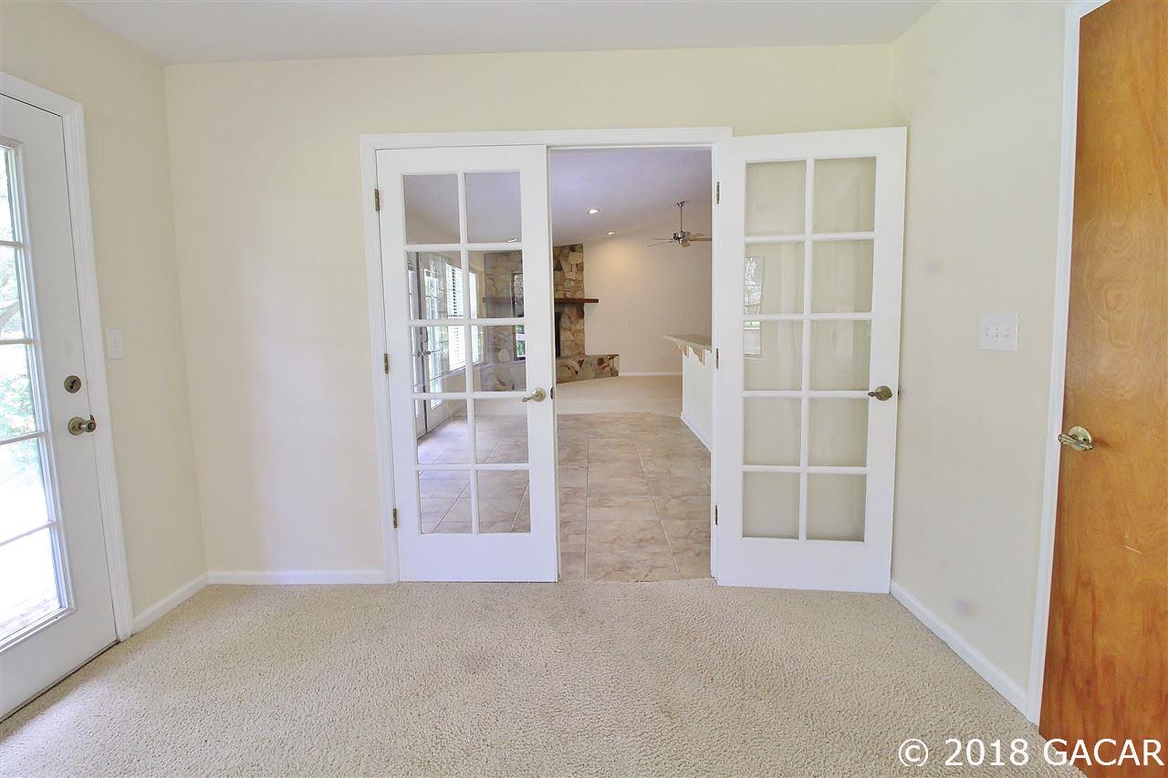 9718 Southwest 19 Avenue Gainesville, FL 32607 - Photo 14 of 30 Gallery Image 14