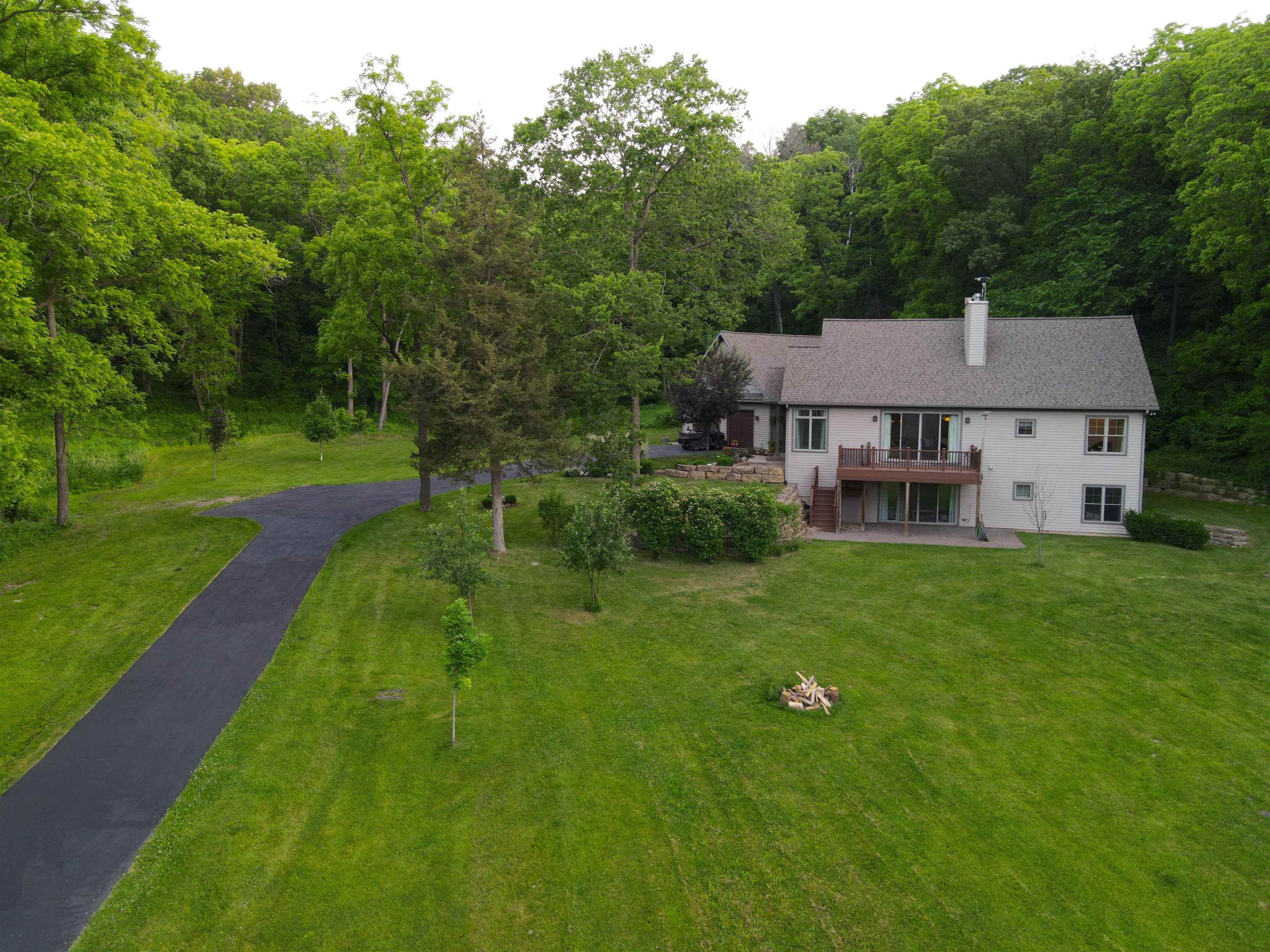 9496 South Hanover Hill Road Hanover, IL 61041 - Photo 20 of 97