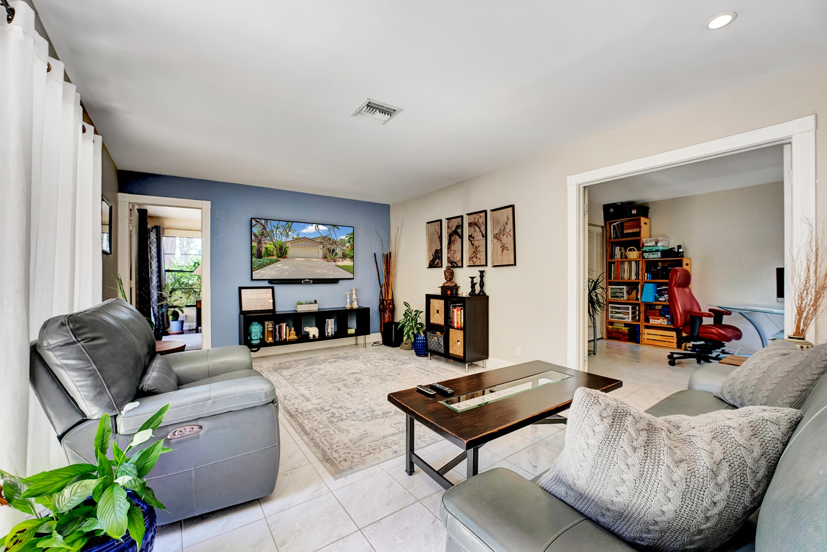 6366 Pond Apple Road Boca Raton, FL 33433 - Photo 12 of 40 DSC01104