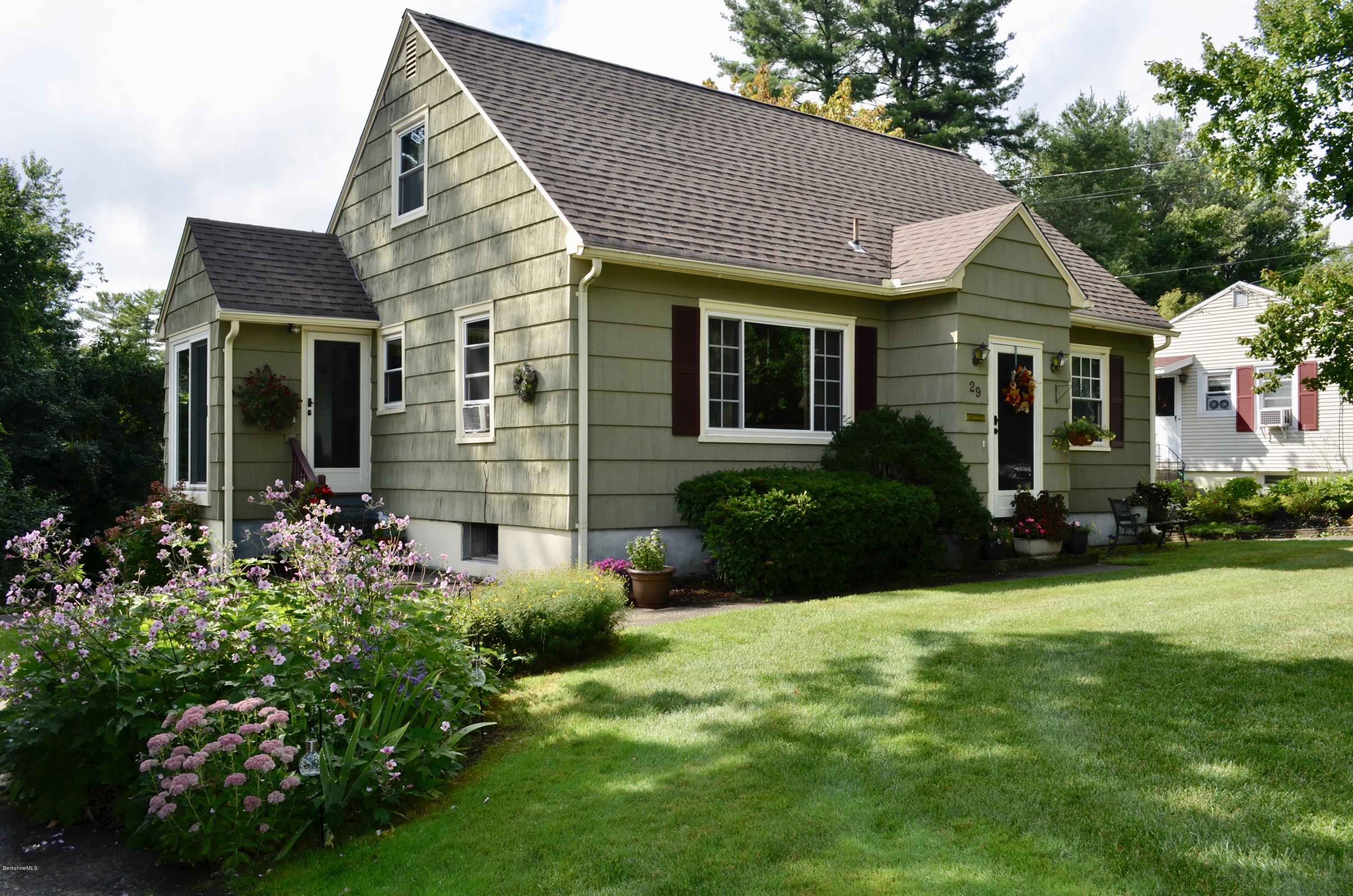 29 Howe Road Pittsfield, MA 01201 - Photo 2 of 50 Front