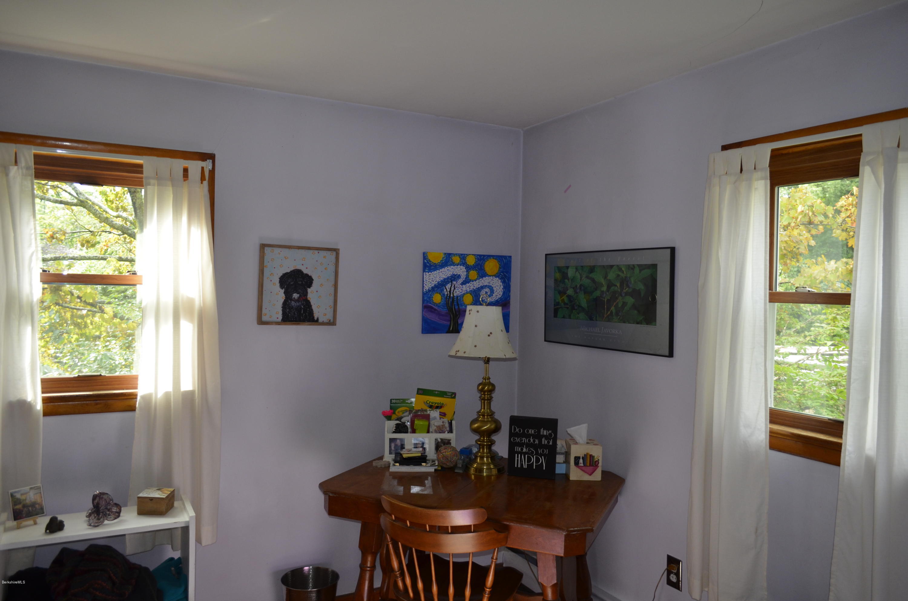 29 Howe Road Pittsfield, MA 01201 - Photo 26 of 50 Dining Room