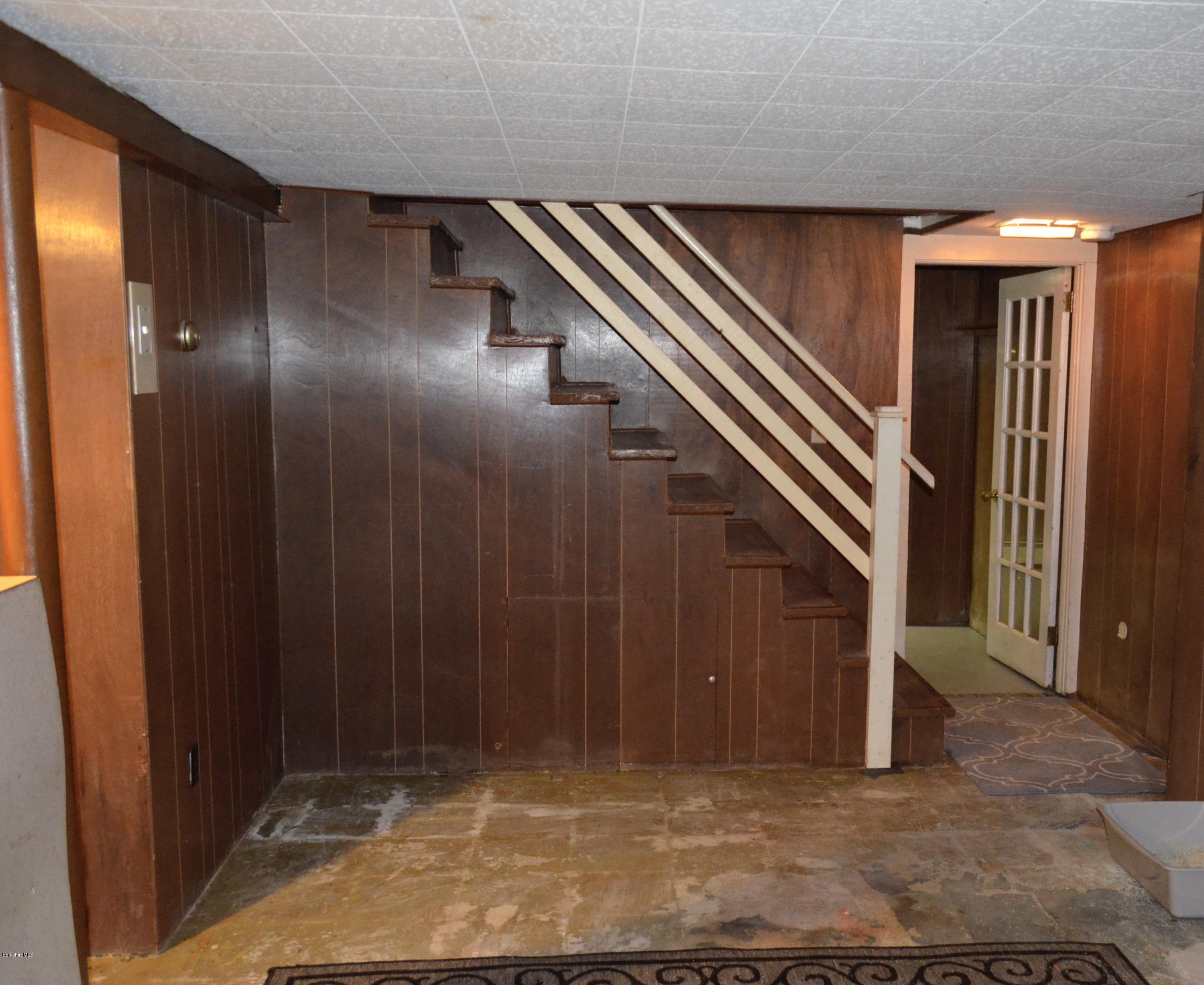 29 Howe Road Pittsfield, MA 01201 - Photo 39 of 50 Basement