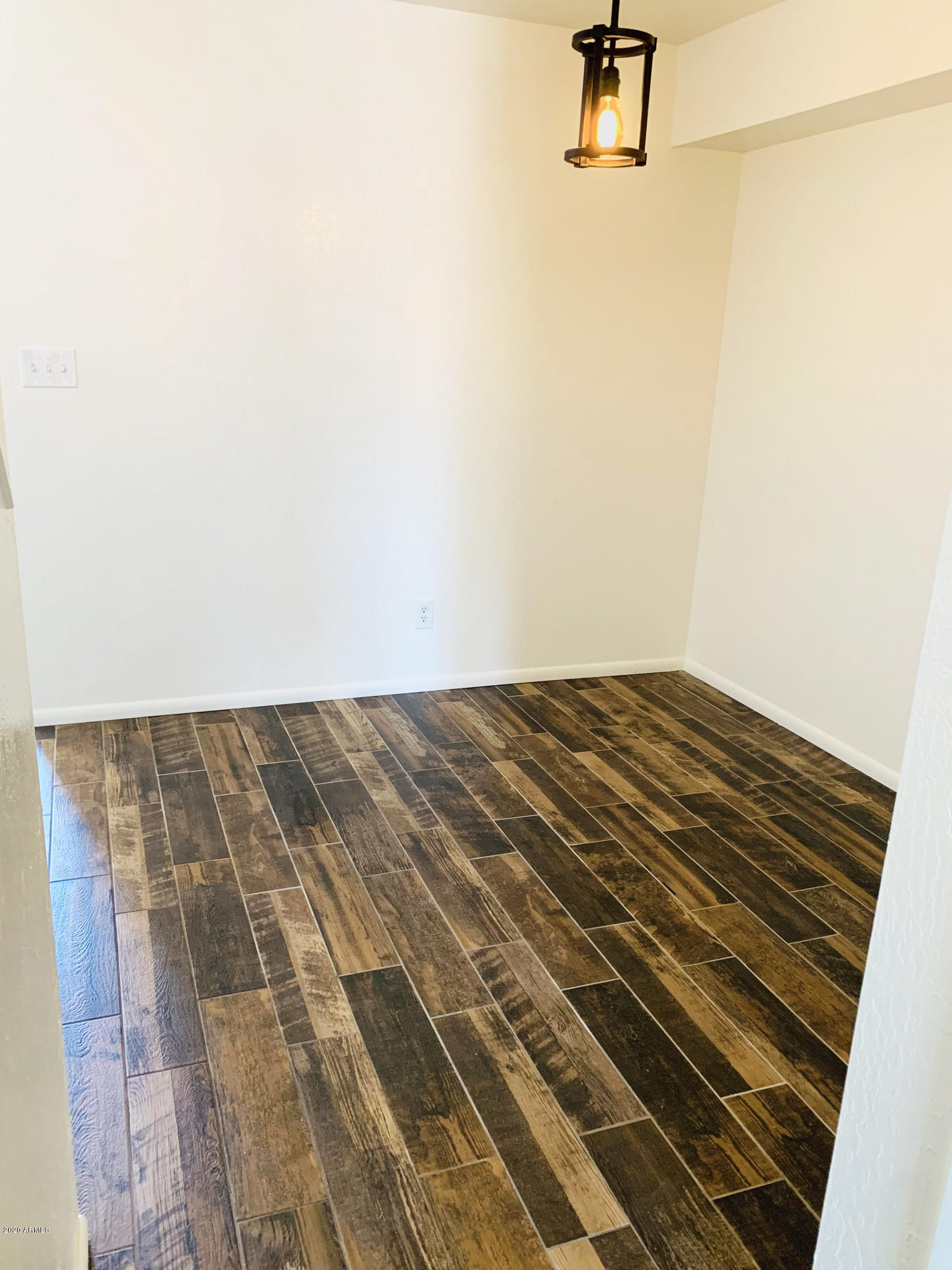 1702 East Ocotillo Road, Unit 7 Phoenix, AZ 85016 - Photo 10 of 22 7b dinning area