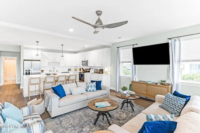 $1,145,000 | 822 South Topsail Drive, Unit B, Surf City, NC 28445