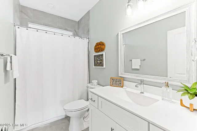 $1,145,000 | 822 South Topsail Drive, Unit B, Surf City, NC 28445