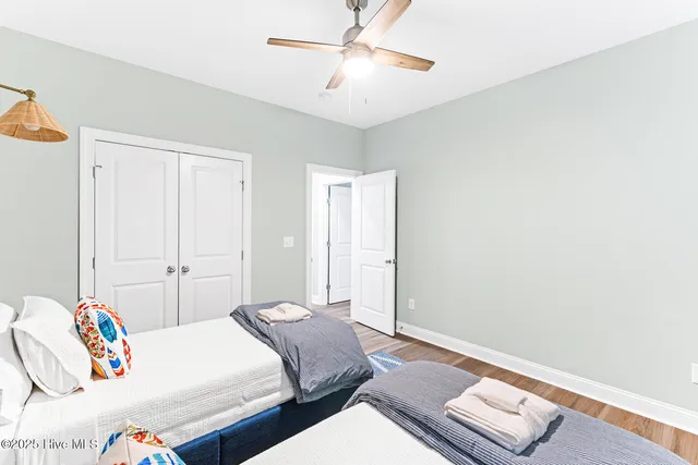 $1,145,000 | 822 South Topsail Drive, Unit B, Surf City, NC 28445