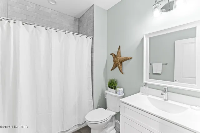 $1,145,000 | 822 South Topsail Drive, Unit B, Surf City, NC 28445