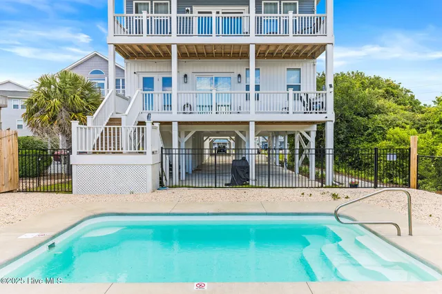 $1,145,000 | 822 South Topsail Drive, Unit B, Surf City, NC 28445