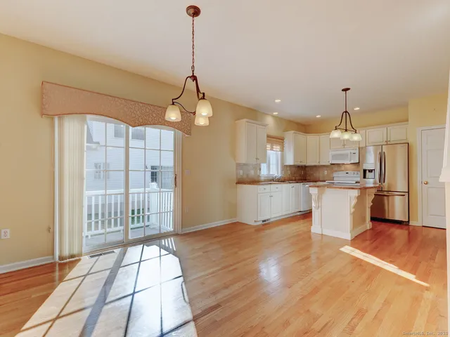 $509,900 | 74 Brookview Place, Unit 74, Southington, CT 06479