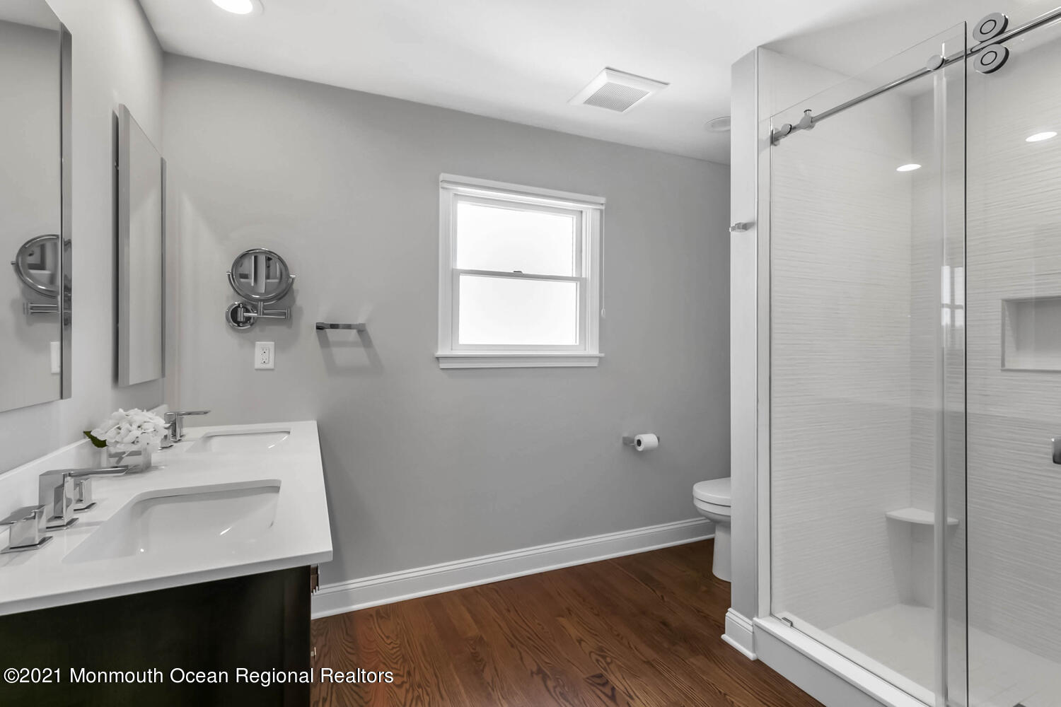 27 Ave Of Two Rivers Rumson, NJ 07760 - Photo 13 of 23 Master Bath