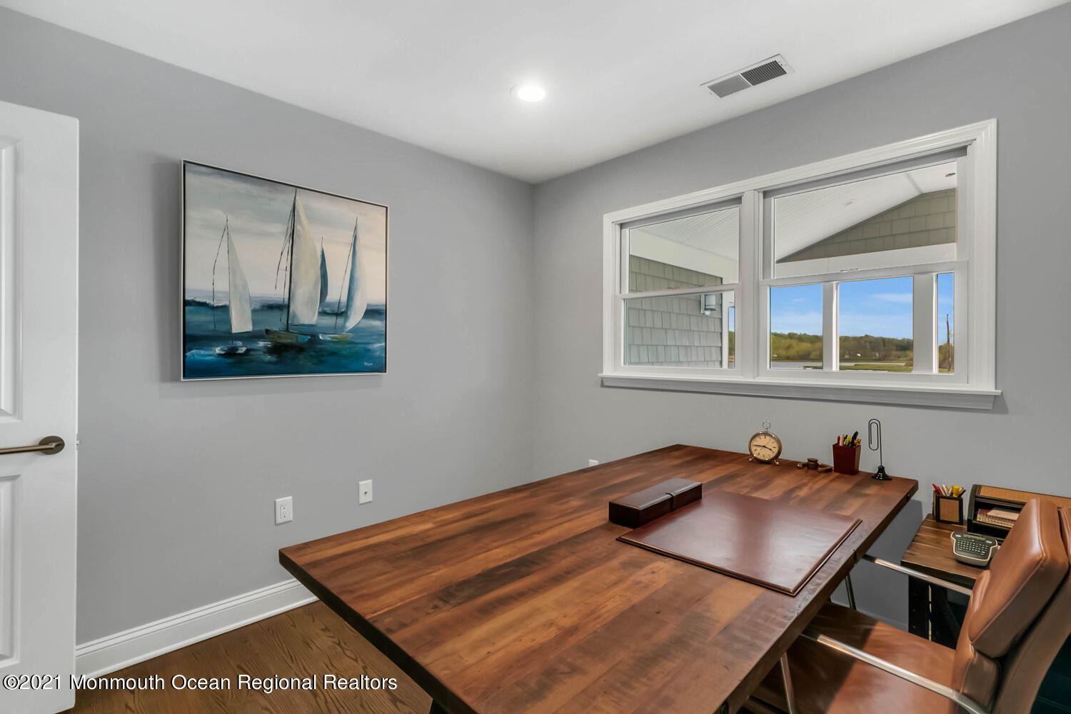 27 Ave Of Two Rivers Rumson, NJ 07760 - Photo 17 of 23 Office