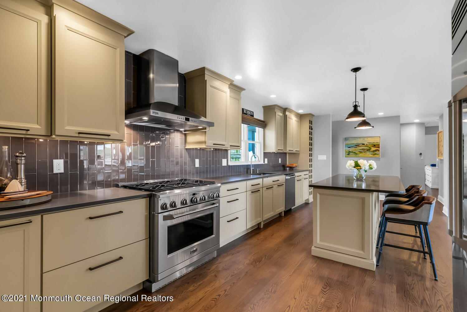 27 Ave Of Two Rivers Rumson, NJ 07760 - Photo 10 of 23 Eat-in Kitchen