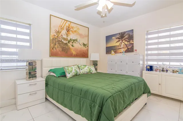 $669,000 | 943 West 64th Place, Hialeah, FL 33012