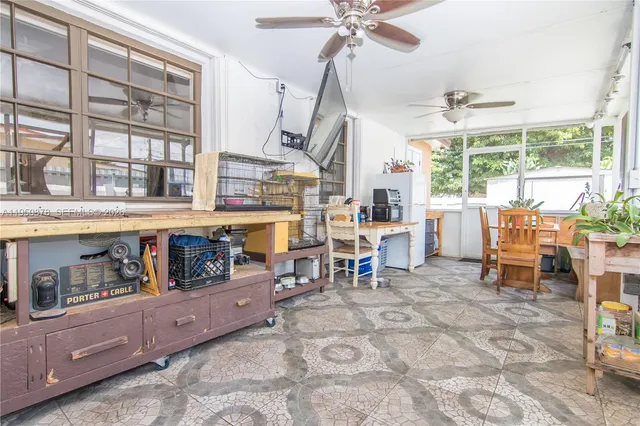 $669,000 | 943 West 64th Place, Hialeah, FL 33012