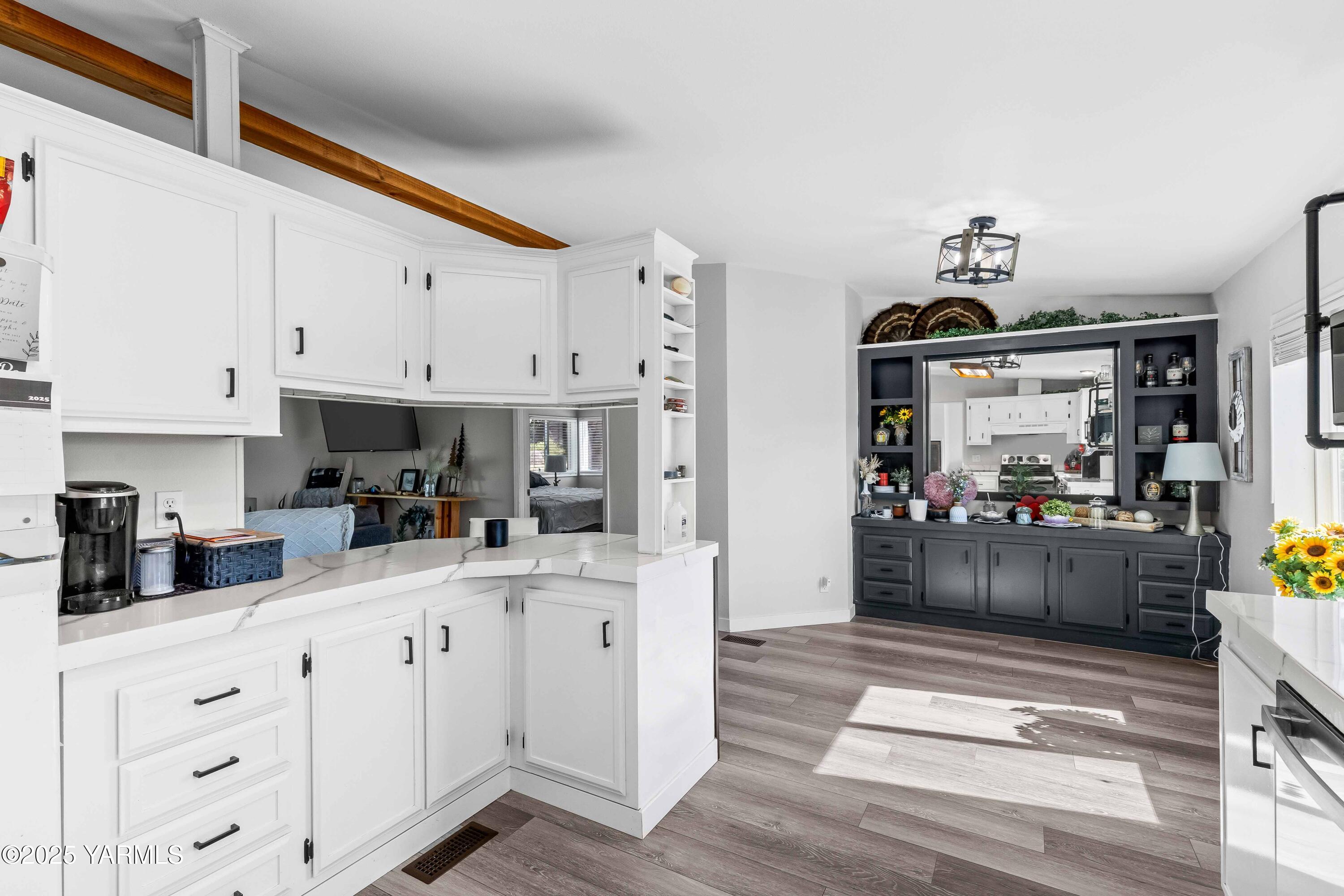 3404 Stanton Road Yakima, WA 98903 - Photo 11 of 37 a kitchen with cabinets appliances and a counter top space