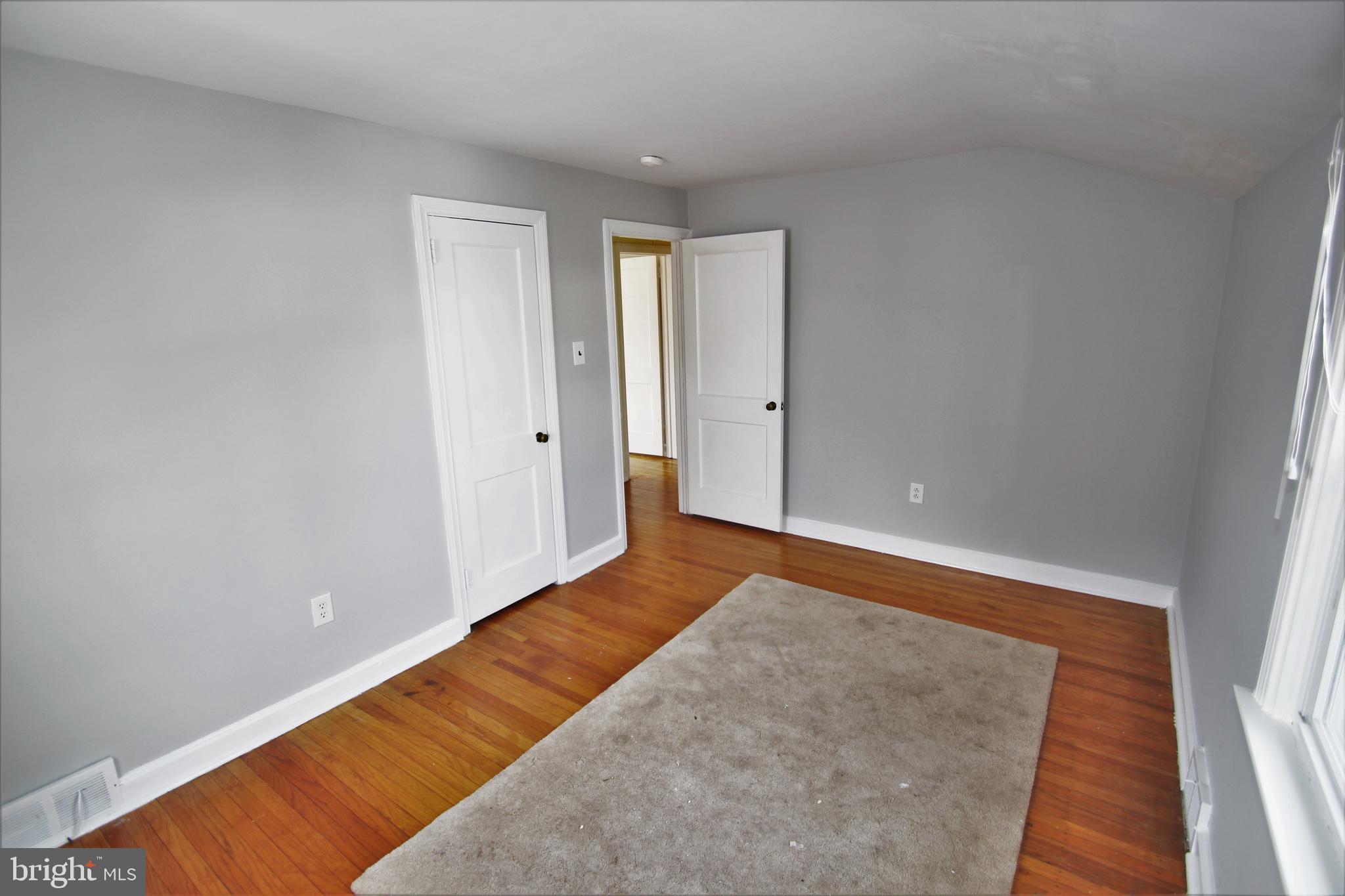 526 Ridley Avenue Folsom, PA 19033 - Photo 13 of 24 Gallery Image 13