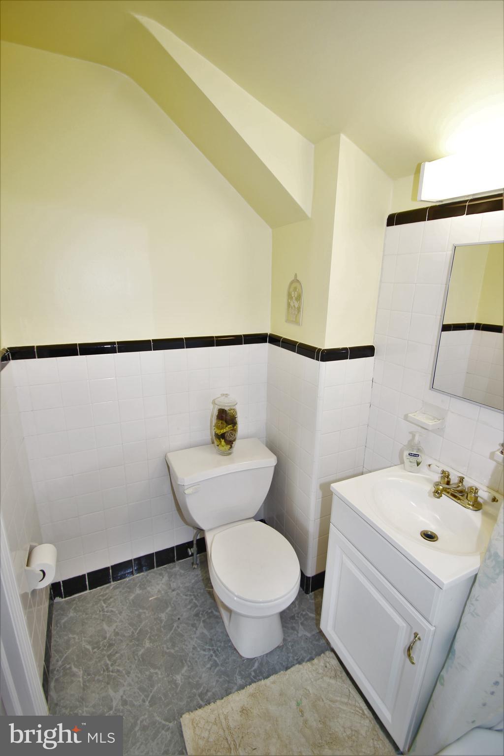 526 Ridley Avenue Folsom, PA 19033 - Photo 16 of 24 Gallery Image 16
