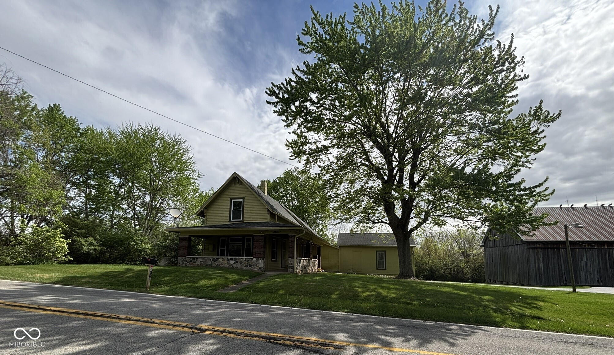 2661 Senour Road Indianapolis, IN 46239 - Photo 3 of 37 Gallery Image 3