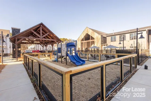 $3,299 | 3110 Doe River Way, Unit WHITBY, Matthews, NC 28105