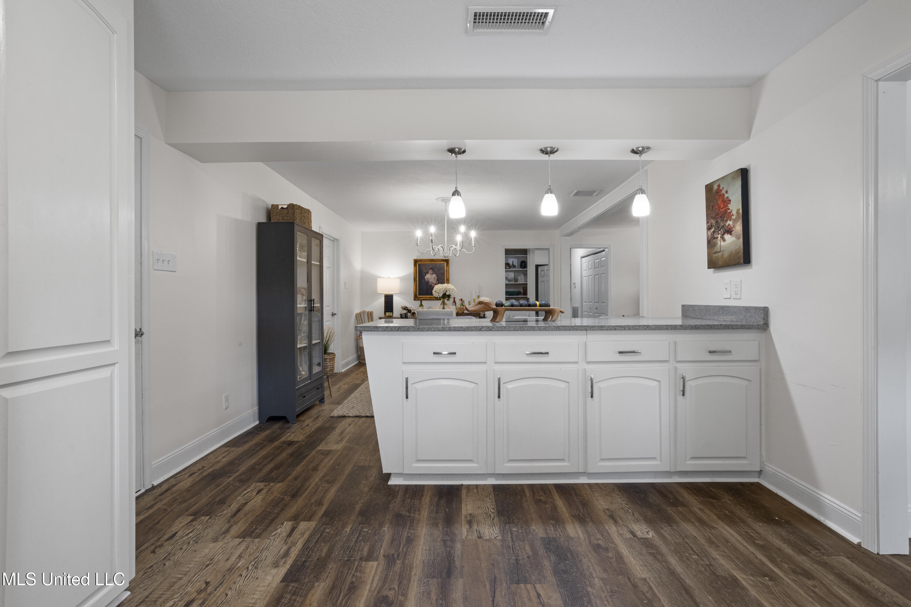 2192 Atkinson Road Biloxi, MS 39531 - Photo 23 of 40 023