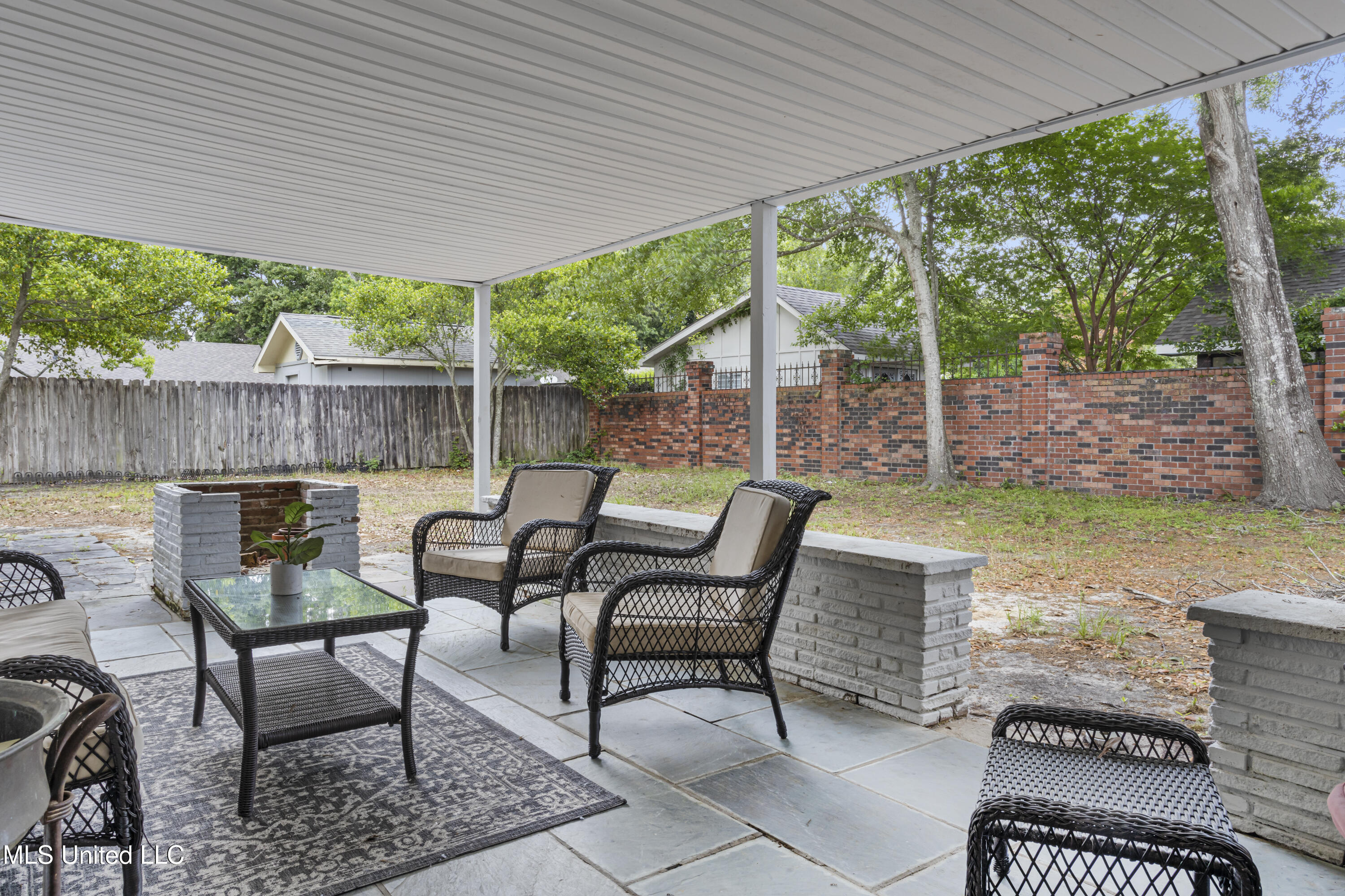 2192 Atkinson Road Biloxi, MS 39531 - Photo 37 of 40 037