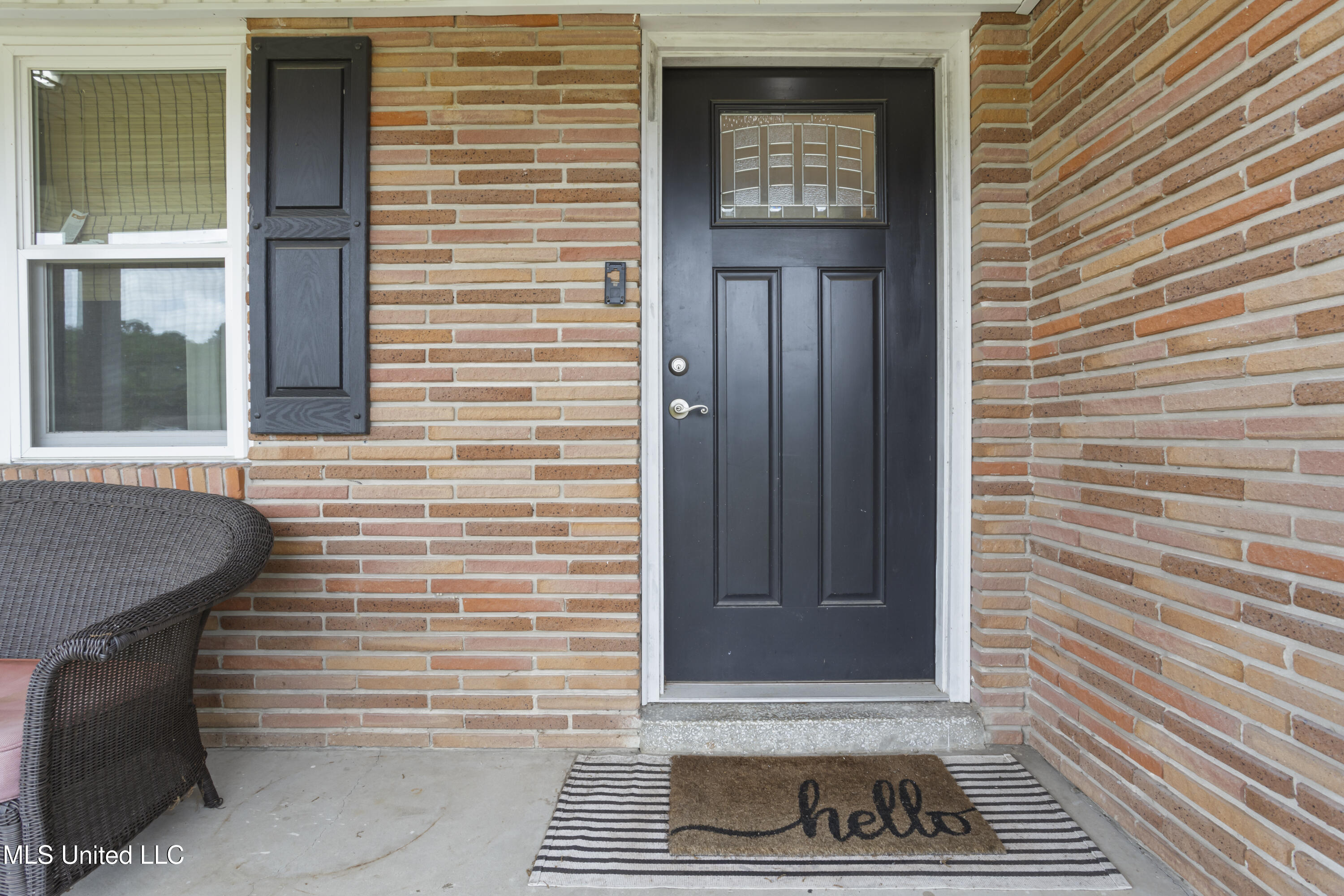 2192 Atkinson Road Biloxi, MS 39531 - Photo 4 of 40 004