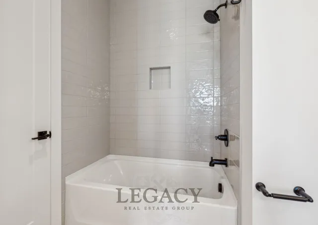 $3,600 | 1019 12th Avenue North, Unit F, Nashville, TN 37208