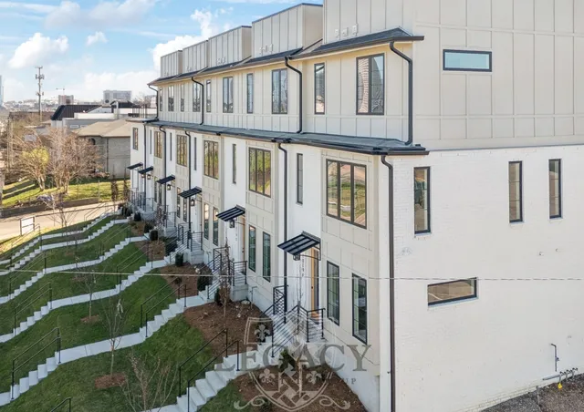 $3,600 | 1019 12th Avenue North, Unit F, Nashville, TN 37208