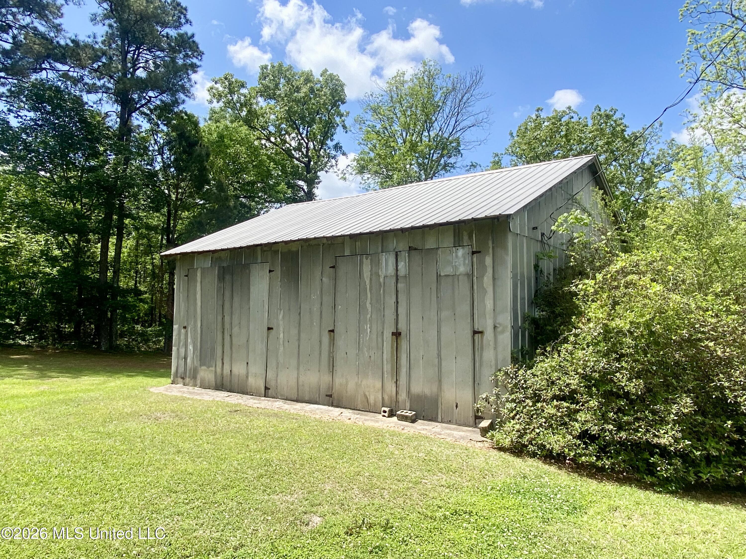 3070 Martinsville Road Wesson, MS 39191 - Photo 37 of 45 IMG_5565