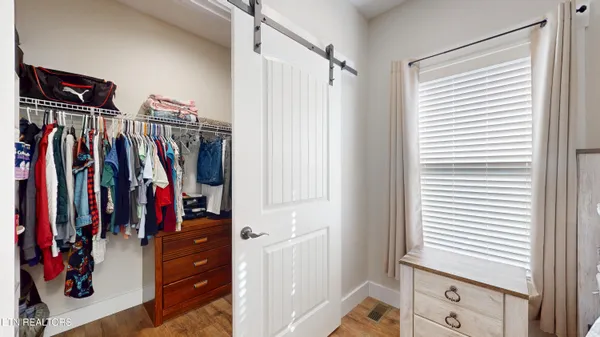 $367,000 | 64 Perry Crk Drive, Crossville, TN 38572