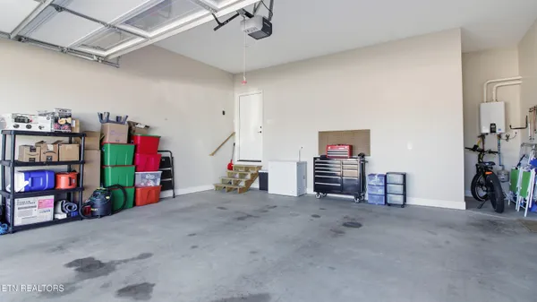 $367,000 | 64 Perry Crk Drive, Crossville, TN 38572