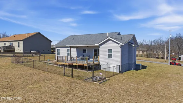 $367,000 | 64 Perry Crk Drive, Crossville, TN 38572