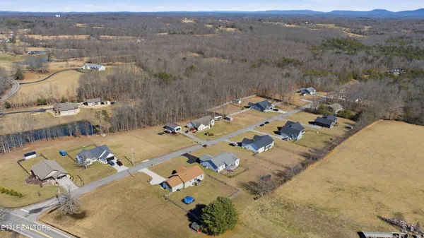 $367,000 | 64 Perry Crk Drive, Crossville, TN 38572