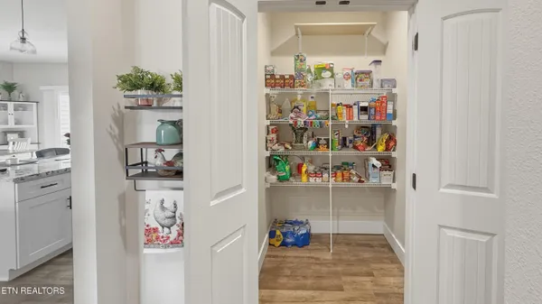 $367,000 | 64 Perry Crk Drive, Crossville, TN 38572