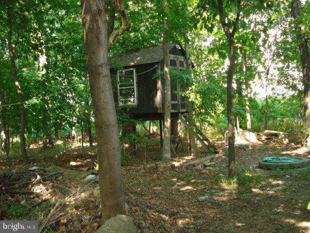 1839 Radnor Road York, PA 17402 - Photo 33 of 36