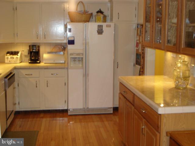 1839 Radnor Road York, PA 17402 - Photo 8 of 36