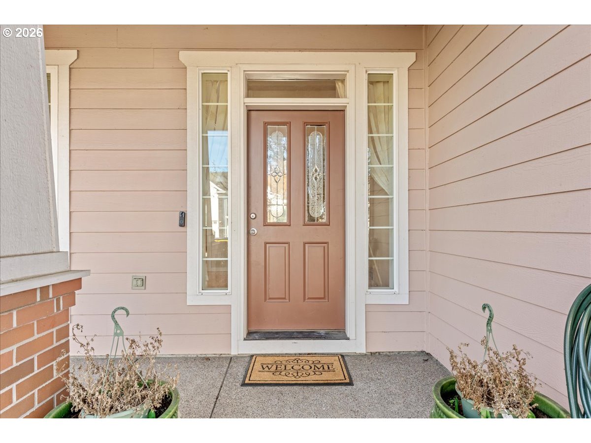 1572 Marten Avenue Southwest Albany, OR 97321 - Photo 3 of 36