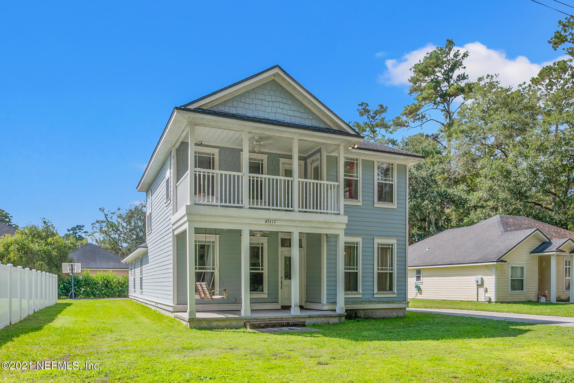 45117 Booth Street Callahan, FL 32011 - Photo 2 of 33 dreamy 2-story home
