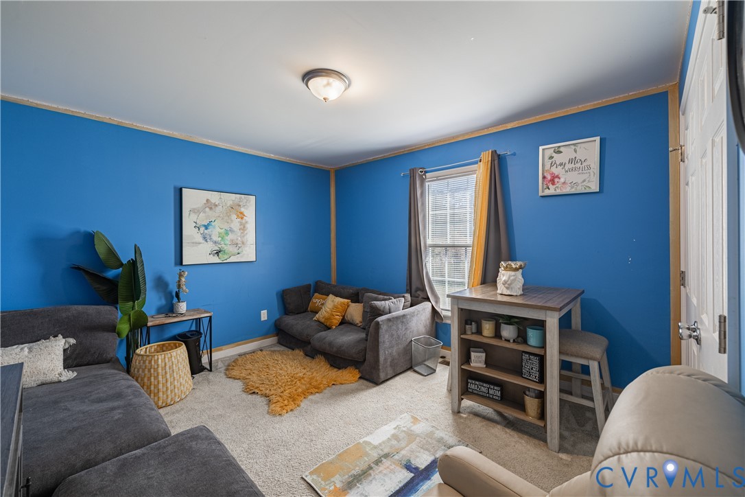 1920 Meadow Road Sandston, VA 23150 - Photo 16 of 30 a living room with furniture