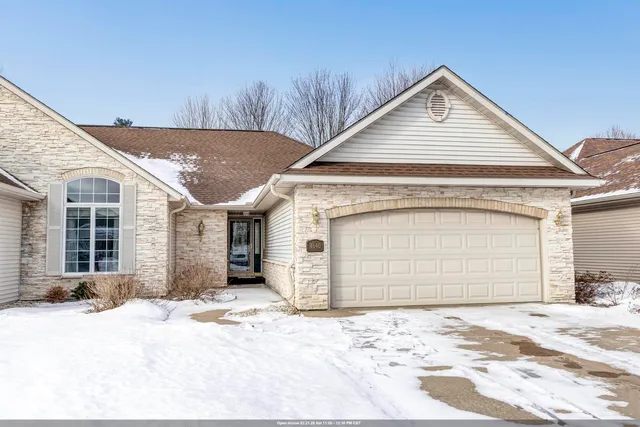 $399,900 | 4640 Ridgeview Court, Wisconsin Rapids, WI 54494