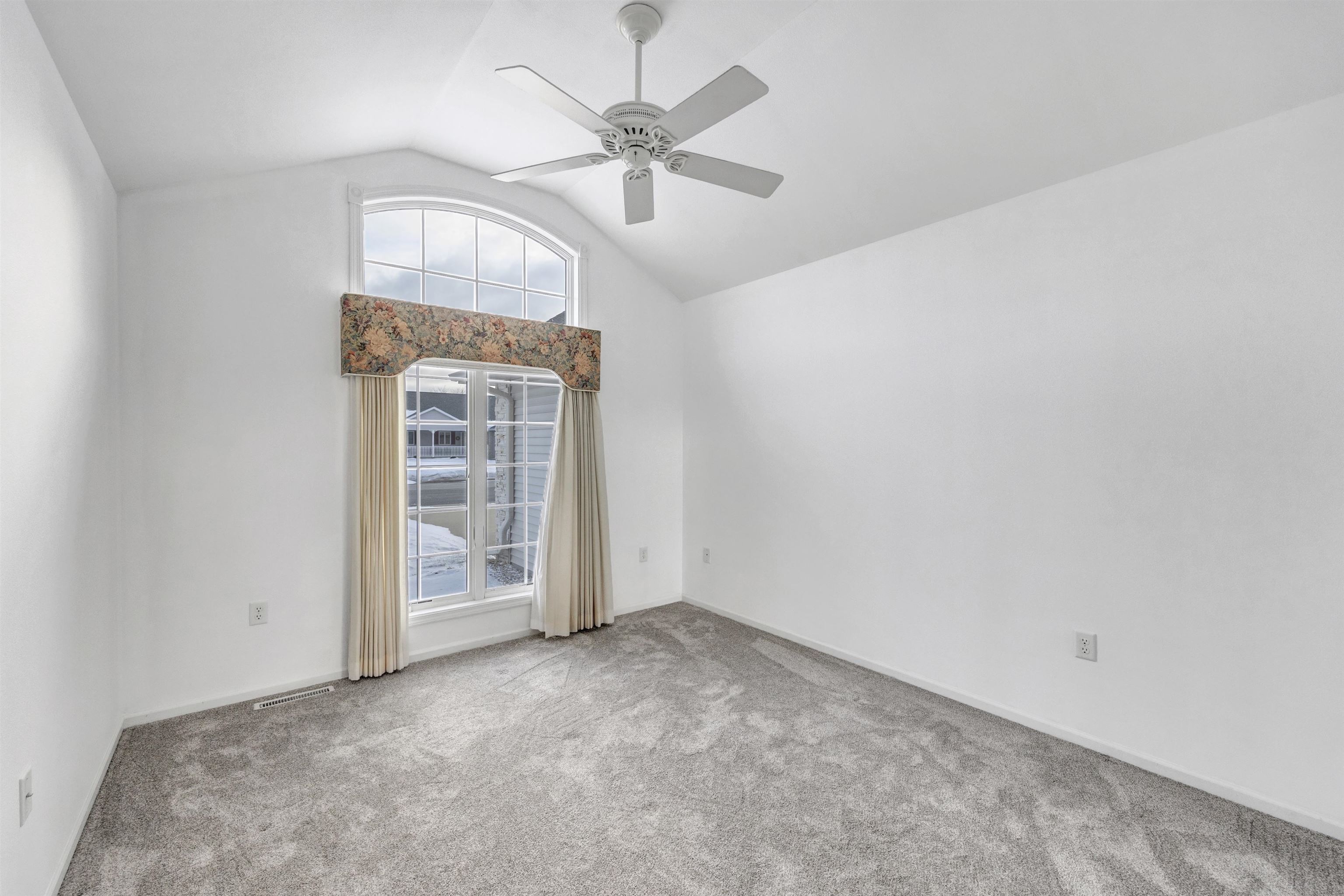 4640 Ridgeview Court Wisconsin Rapids, WI 54494 - Photo 23 of 46