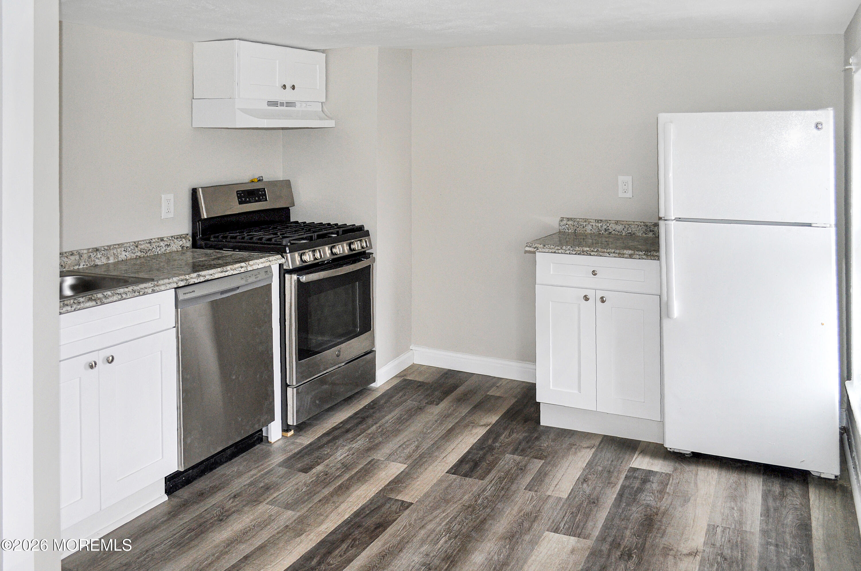 33 Washington Street Red Bank, NJ 07701 - Photo 10 of 13 16