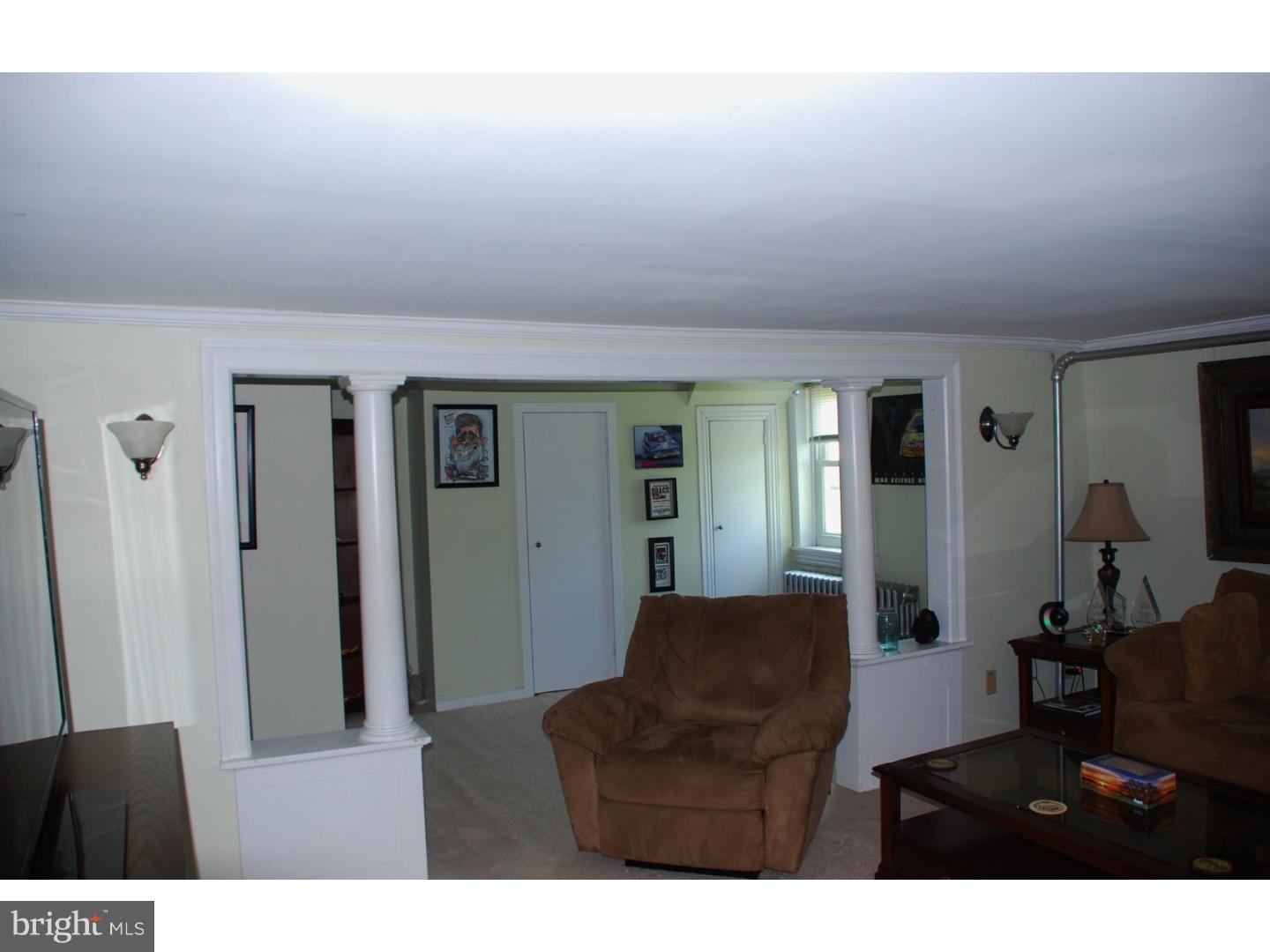 2555 Mill Road Quakertown, PA 18951 - Photo 8 of 17 Living Room
