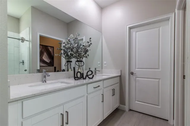 a view of utility room