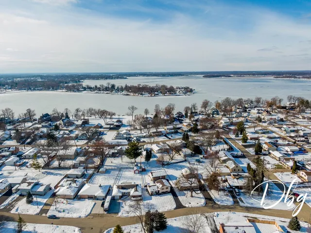 $374,900 | 25544 Blackstone Place, Lake Villa, IL 60046